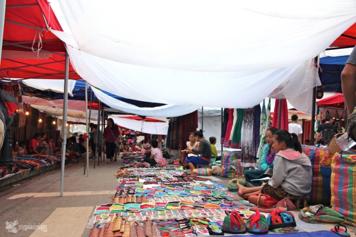 mercado de Luang Prabang