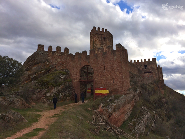Castillo de la Riba