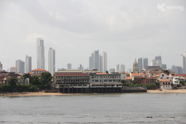 Contrastes de ciudad de Panamá
