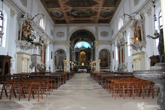Interior catedral San Jorge