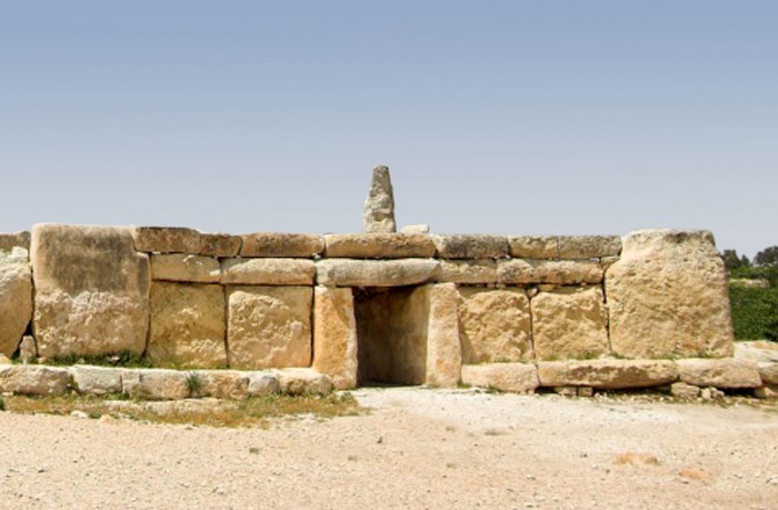 Templos de Hagar Qim. wikipedia.org