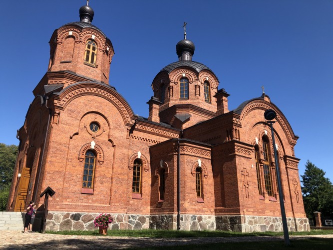 iglesia ortodoxa en Bialowieza